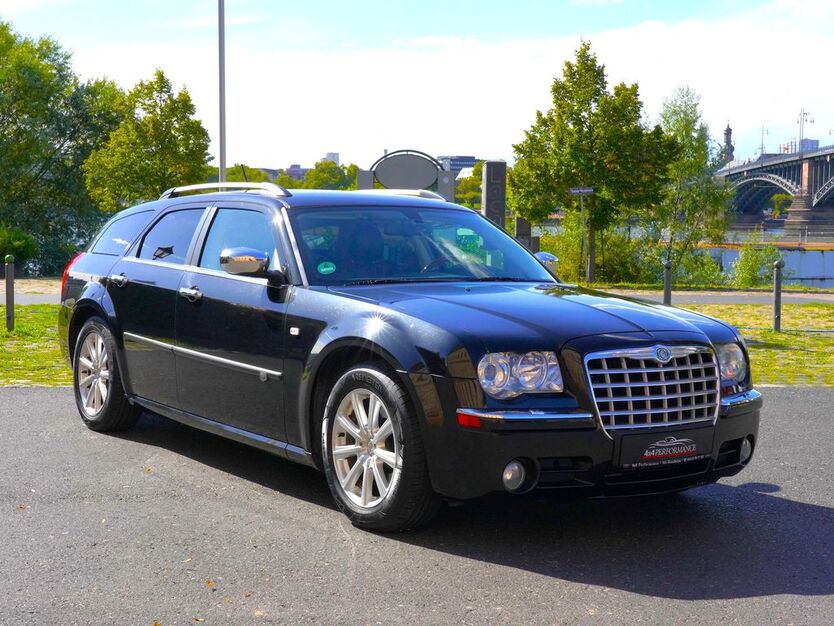 Chrysler 300C 134.000 km 12.995 € Mainz-Kostheim 55246