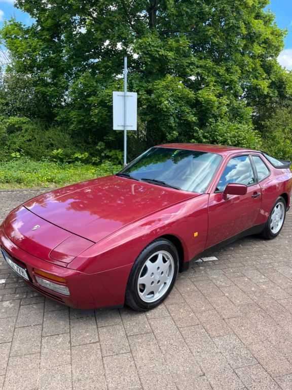 Porsche 944 322.175 km 17.900 € Hofheim 65719