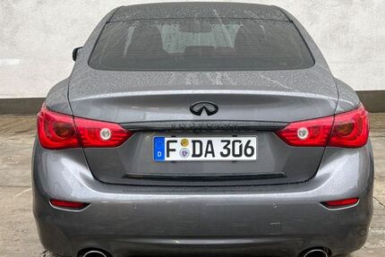 INFINITI Q50 185.000 km 13.000 € Frankfurt 60314