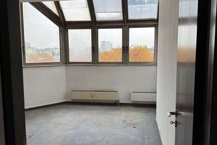 Wohnung Wiesbaden Südost - 2 Zimmer, 44 m&sup2;, 175.000&euro; | Angebot:24910290