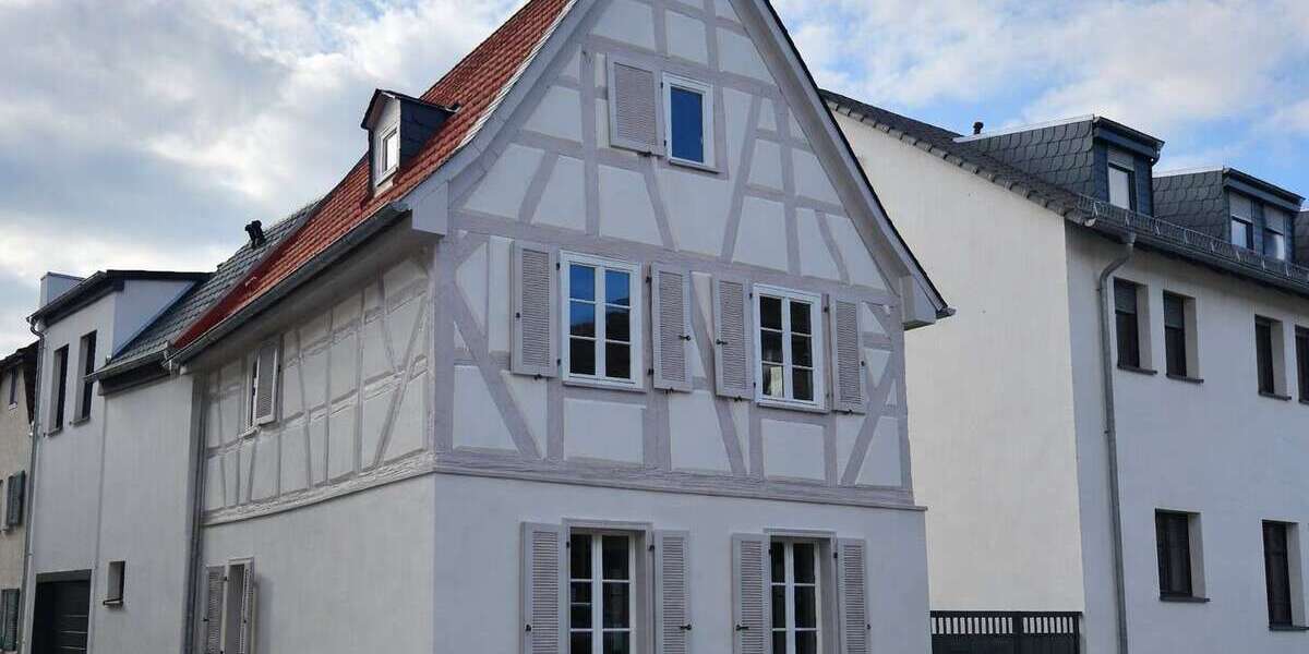 Einfamilienhaus Wiesbaden Biebrich - 4 Zimmer, 110 m&sup2;, 1.848&euro; | Angebot:26406447