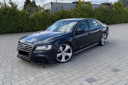 Audi A8 210.000 km 21.900 &euro; Wiesbaden 65183