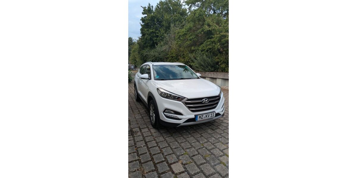 Hyundai TUCSON 185.500 km 11.000 &euro; Oppenheim 55276
