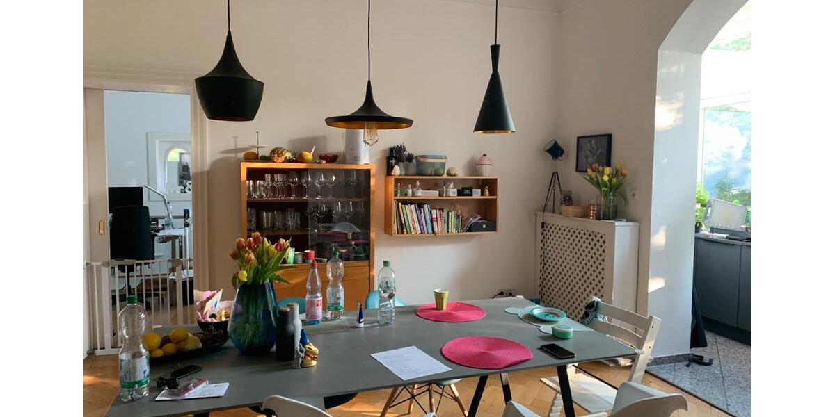 Hochparterre Wiesbaden Biebrich - 5 Zimmer, 150 m&sup2;, 810.000&euro; | Angebot:27436254