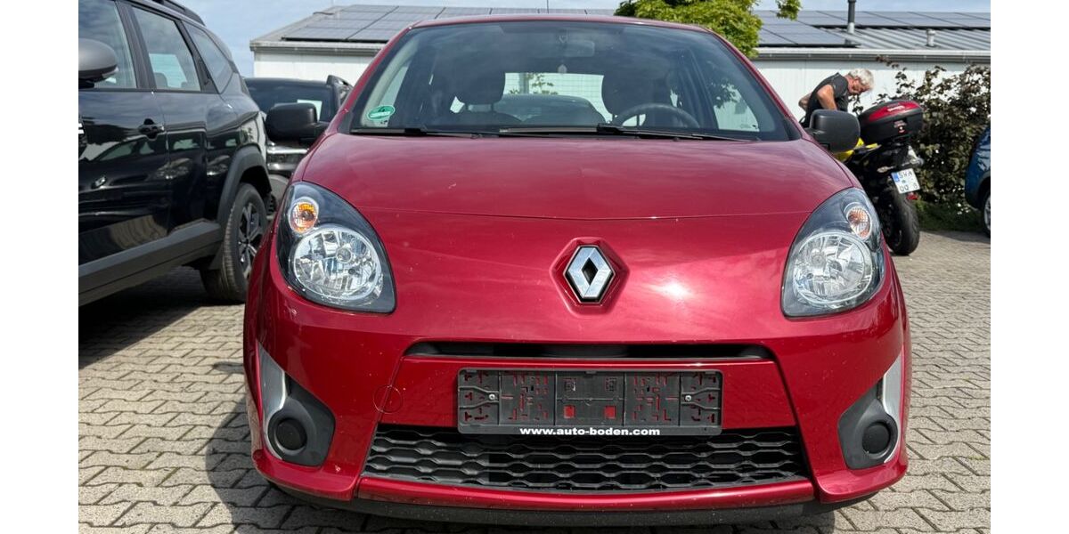 Renault Twingo 124.682 km 2.999 &euro; Kelkheim 65779