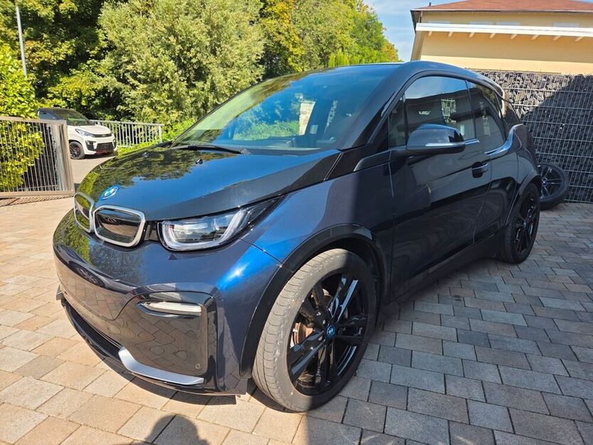 i3