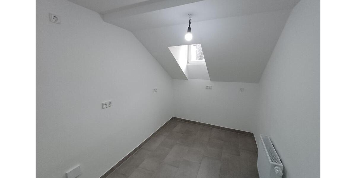 Etagenwohnung Wiesbaden - 3 Zimmer, 68 m&sup2;, 900&euro; | Angebot:25805953