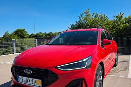 Ford Focus 73.321 km 19.327 &euro; Mainz 55131