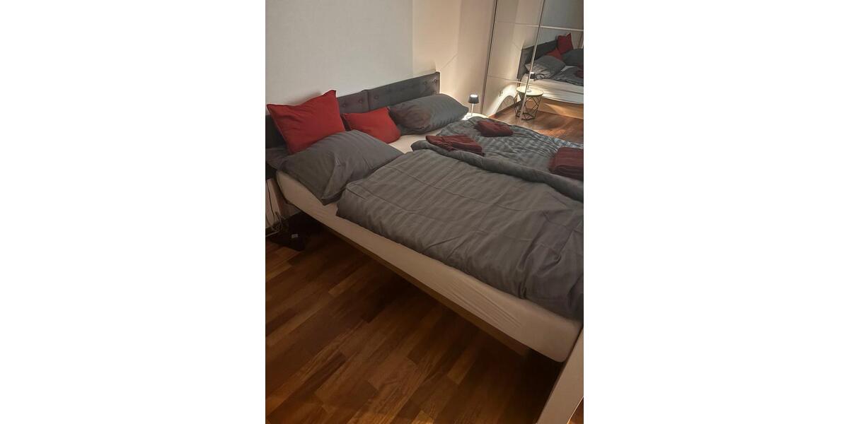 Etagenwohnung Wiesbaden Bierstadt - 1 Zimmer, 40 m&sup2;, 930&euro; | Angebot:25297900