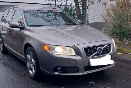 Volvo V70 243.000 km 3.999 &euro; Kelkheim ( Taunus ) 65779