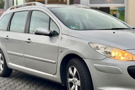 Peugeot 307 214.000 km 1.300 &euro; Bad Camberg 65520