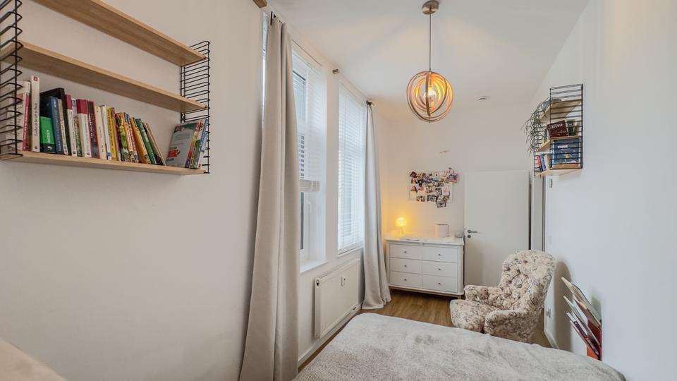 Etagenwohnung Wiesbaden Mainz-Kastel - 4 Zimmer, 105 m&sup2;, 1.810&euro; | Angebot:25655281