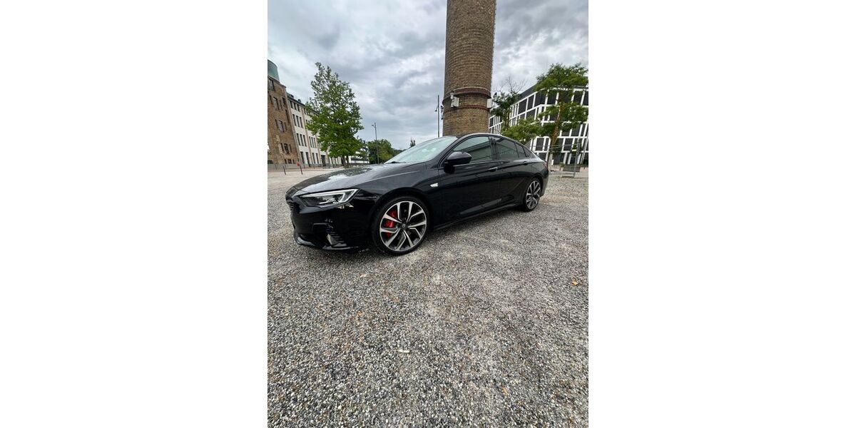 Opel Insignia 129.600 km 16.490 &euro; Flörsheim 65439