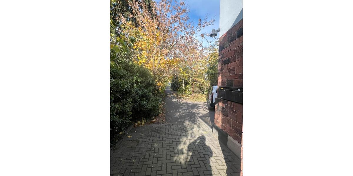 Etagenwohnung Frankfurt am Main Bockenheim - 2 Zimmer, 80 m&sup2;, 1.720&euro; | Angebot:26681498