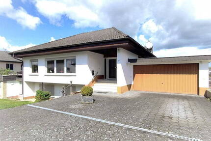Haus Walsdorf Walkmühle - 7 Zimmer, 247 m&sup2;, 599.000&euro; | Angebot:26257658