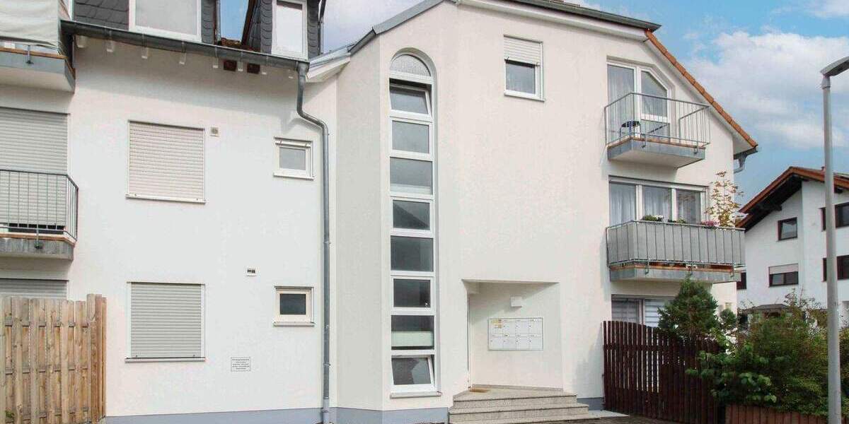 Wohnen auf 2 Ebenen: Charmante Maisonette mit großem Garten, Terrasse & Stellplatz in Büttelborn 3 zimmer