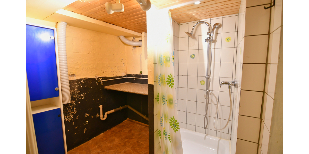 Altstadt-Nähe trifft Panoramablick: Gemütliches Reihenhäuschen mit Garten und Außenstellplatz 3 zimmer