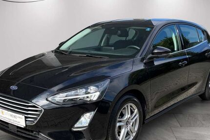 Ford Focus 23.928 km 18.900 € Mainz 55120