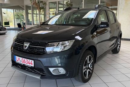 Dacia Sandero 56.000 km 9.999 &euro; Selters 65618