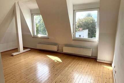 Wohnung Frankfurt Bockenheim Bockenheim - 2 Zimmer, 64 m&sup2;, 990&euro; | Angebot:26927093