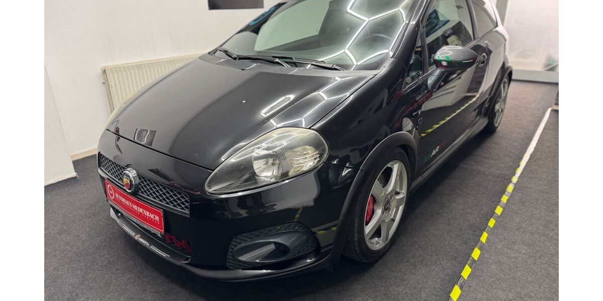 Abarth Grande Punto 154.885 km 7.990 &euro; Wiesbaden 65207