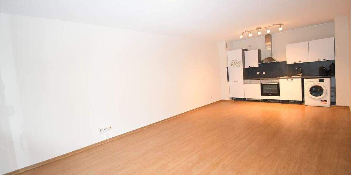 Hier haben Sie alles- Komfort, Ruhe, Schwimmbad & Sauna, Blick ins Grüne und doch zentral! 2 zimmer