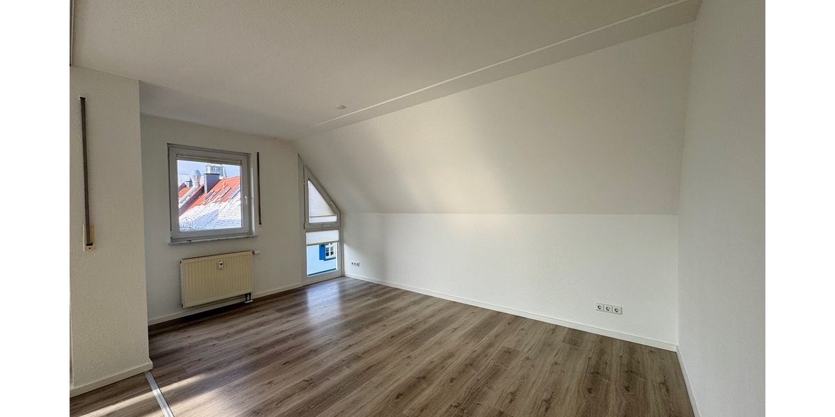 Hofheim: Urbanes Wohnen über den Dächern von Hofheim! - Etagenwohnung Hofheim | Angebot:25255789