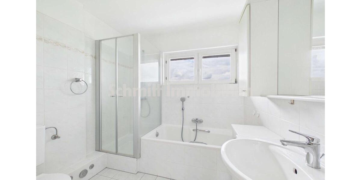 Doppelhaushälfte Oberursel (Taunus) - 6 Zimmer, 152 m&sup2;, 1.990&euro; | Angebot:26631324