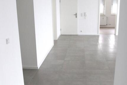 Wohnung Hofheim am Taunus - 4 Zimmer, 95 m&sup2;, 355.000&euro; | Angebot:25026173