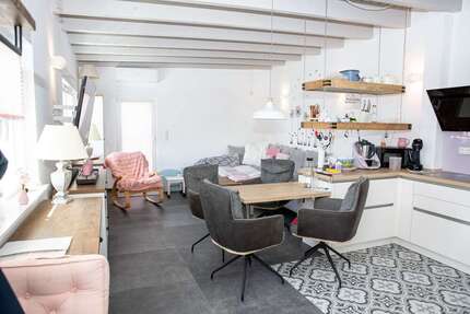 Haus zum Kaufen in Wiesbaden 3.850.000 € 1050 m² 17 zimmer