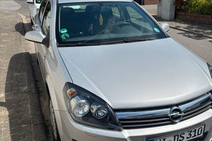 Opel Astra 116.000 km 2.300 &euro; Wiesbaden 65205