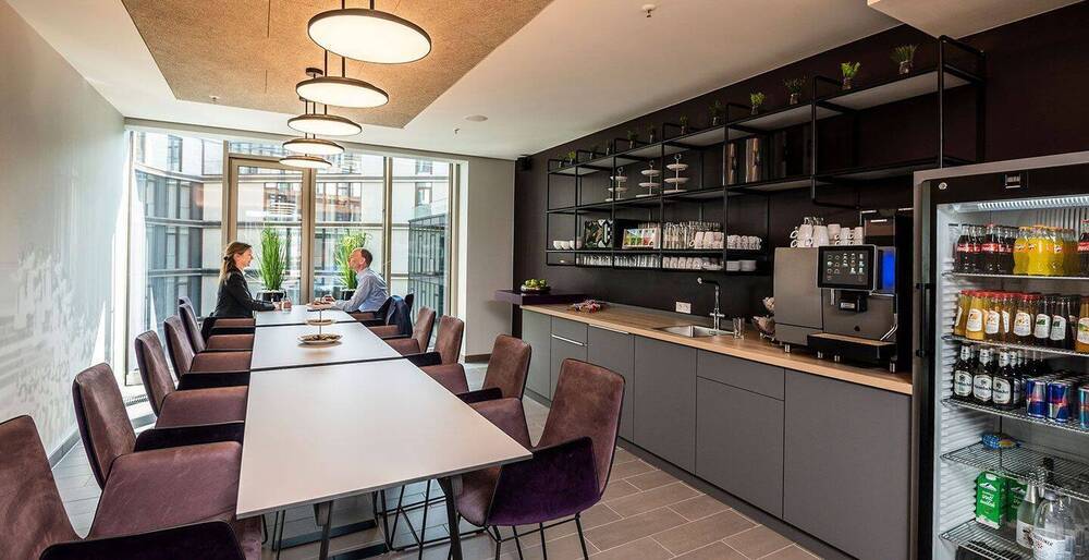Exclusives Business Center auf dem Opernplatz - All-in-Miete