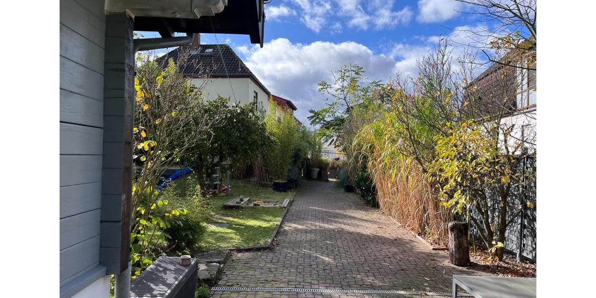 Einfamilienhaus Mörfelden-Walldorf Walldorf - 10 Zimmer, 300 m&sup2;, 970.000&euro; | Angebot:25615793