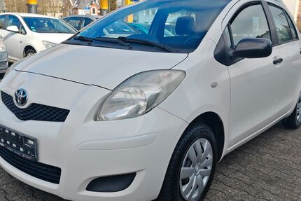 Toyota Yaris 100.000 km 4.900 &euro; Wiesbaden 65187