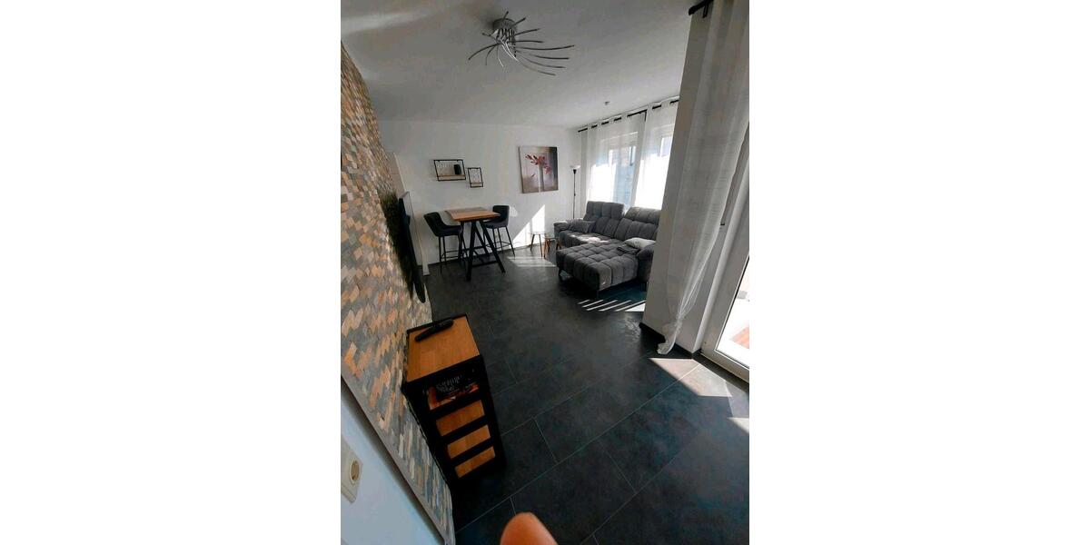 Etagenwohnung Wiesbaden Mainz-Amöneburg - 2 Zimmer, 44 m&sup2;, 1.210&euro; | Angebot:26321025