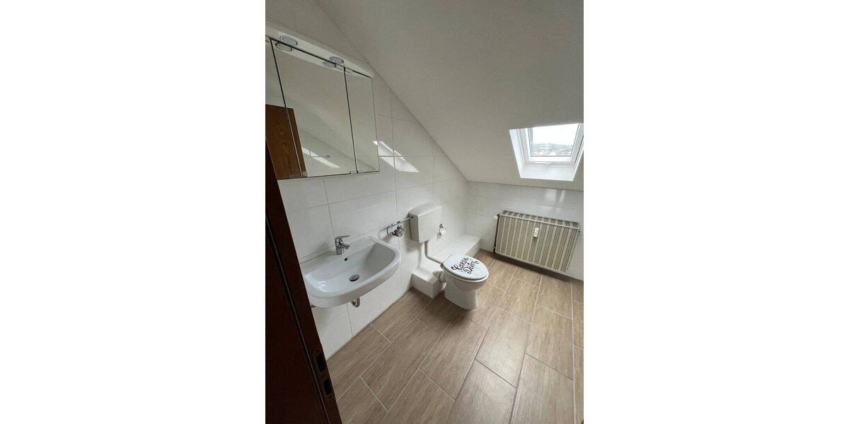 Etagenwohnung Niederselters Niederselters - 4 Zimmer, 110 m&sup2;, 900&euro; | Angebot:26805141