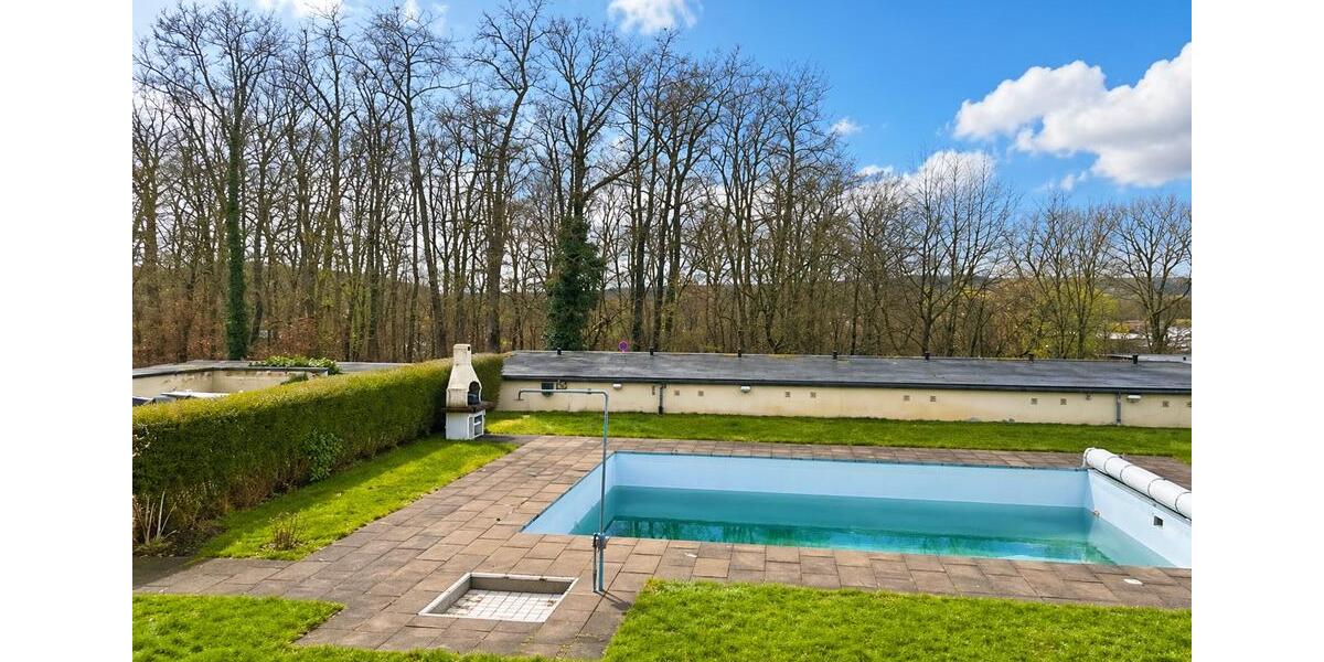 Hochparterre Wiesbaden Bierstadt - 2 Zimmer, 57 m&sup2;, 965&euro; | Angebot:26316298