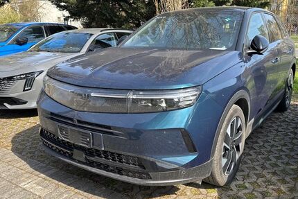 Opel Grandland (X) 7.115 km 26.680 &euro; Rüsselsheim 65428