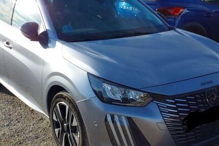 Peugeot 208 16.158 km 19.680 € Rüsselsheim 65428