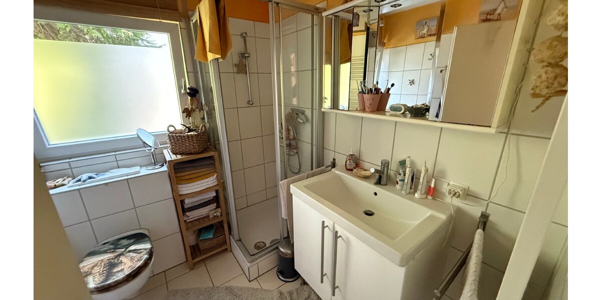 Hofheim: Familien aufgepasst!!Liebevoll gepflegte Doppelhaushälfte im Völkerviertel 7 zimmer