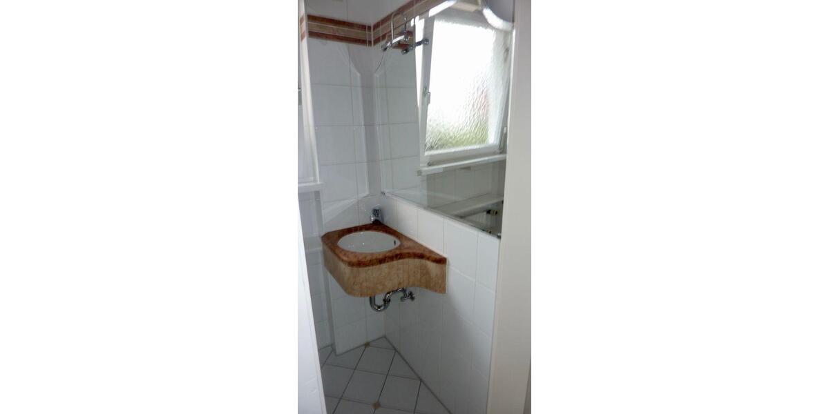 Einfamilienhaus Eppstein - 8 Zimmer, 220 m&sup2;, 2.990&euro; | Angebot:26441688