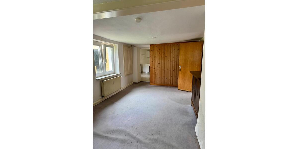 Mehrfamilienhaus, Wohnhaus Ingelheim am Rhein - 7 Zimmer, 156 m&sup2;, 380.000&euro; | Angebot:27019668