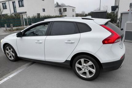 Volvo V40 Cross Country 205.612 km 8.000 &euro; Wiesbaden 65205