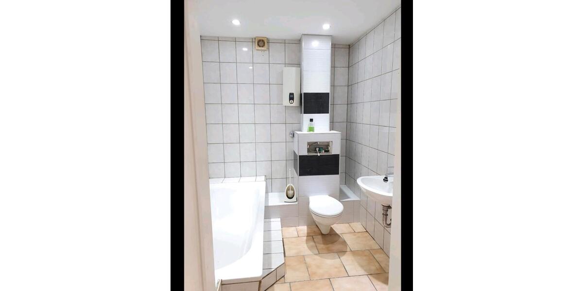 Etagenwohnung Mainz Laubenheim - 2 Zimmer, 65 m&sup2;, 1.250&euro; | Angebot:26164832