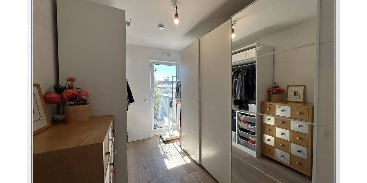 Etagenwohnung Hattersheim - 4 Zimmer, 110 m&sup2;, 1.785&euro; | Angebot:26840803