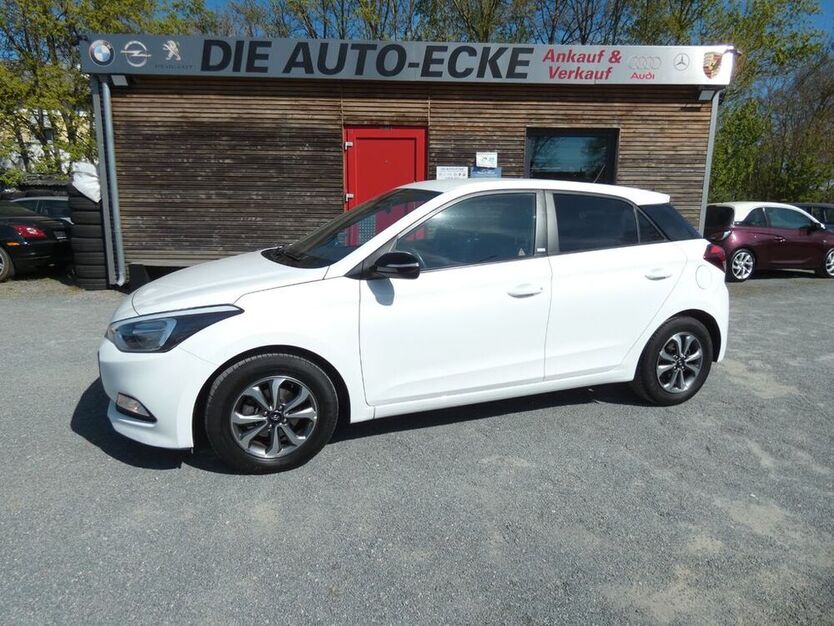 i20