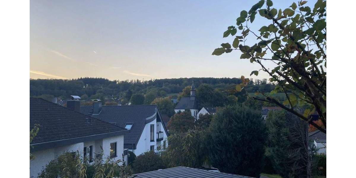 Bungalow Idstein Nieder-Oberrod - 7 Zimmer, 197 m&sup2;, 650.000&euro; | Angebot:25778828