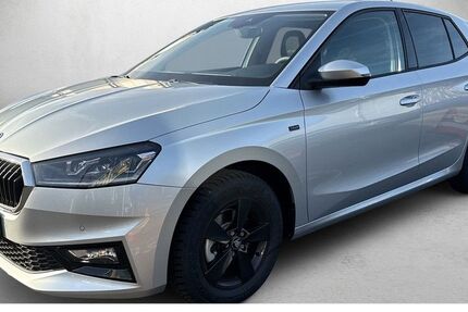 Skoda Fabia 9.999 km 23.390 € Wiesbaden 65189