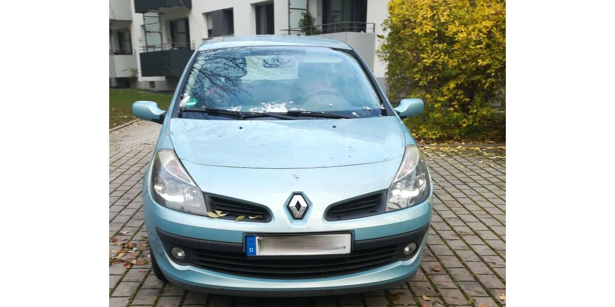 Renault Clio 247.000 km 1.200 € Wiesbaden 65205