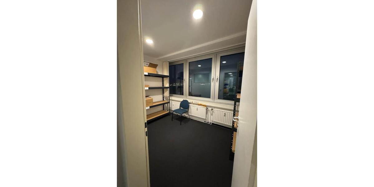 Moderne Büroflächen in Wiesbaden - hell, mit Stellplätzen zimmer